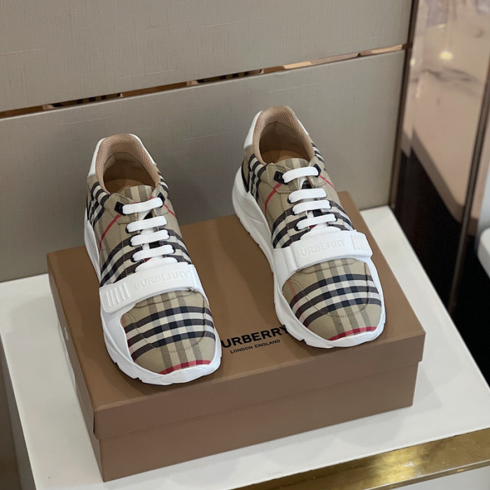 BBY SNEAKER BY0053
