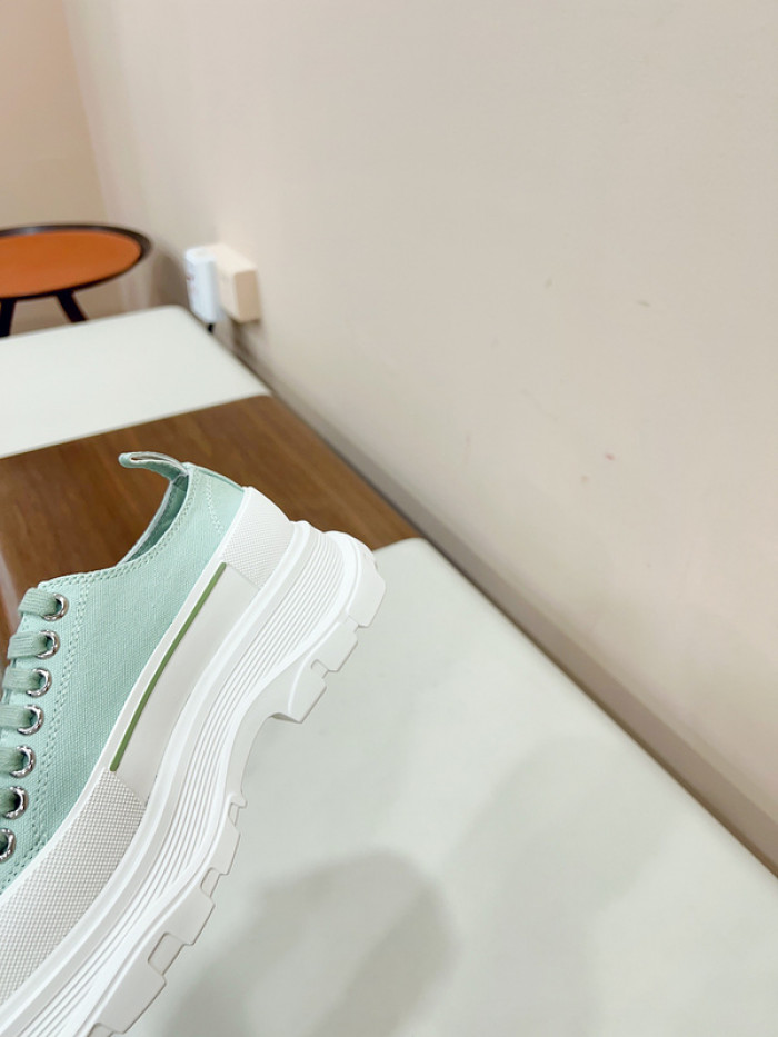 A1EXANDER M*QUEEN SNEAKERS WHGP7-105