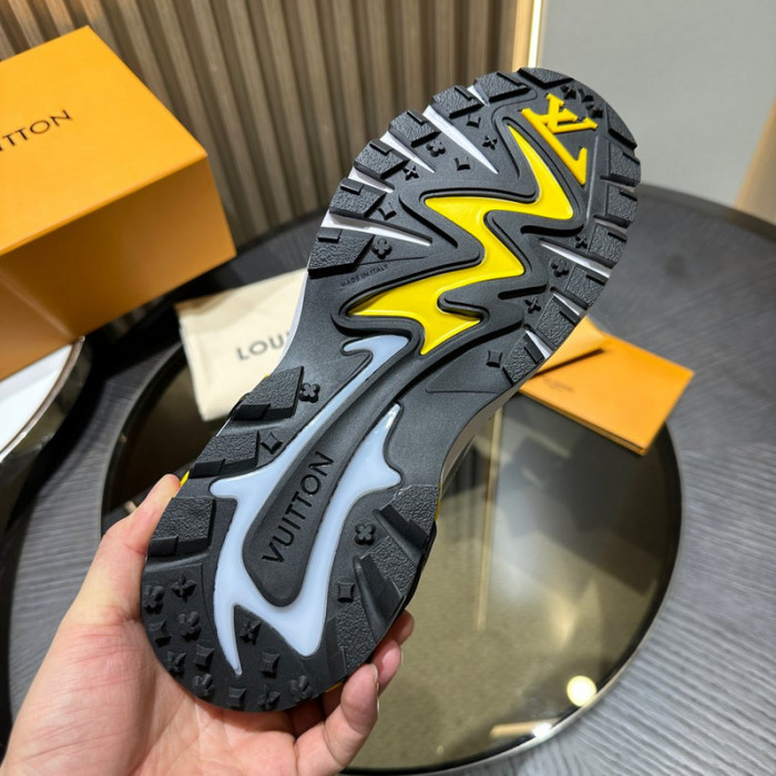 1V SNEAKERS 1V0425-116