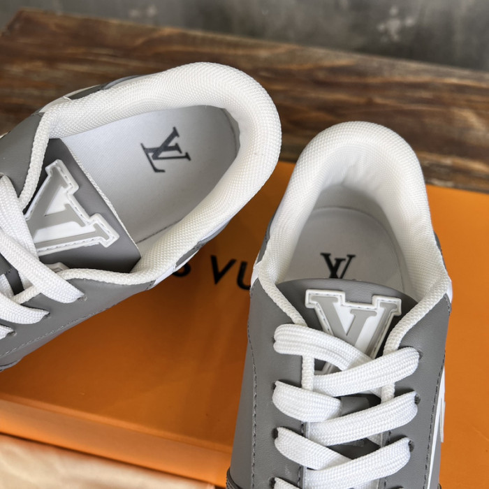 1V SNEAKERS 1V0425-203