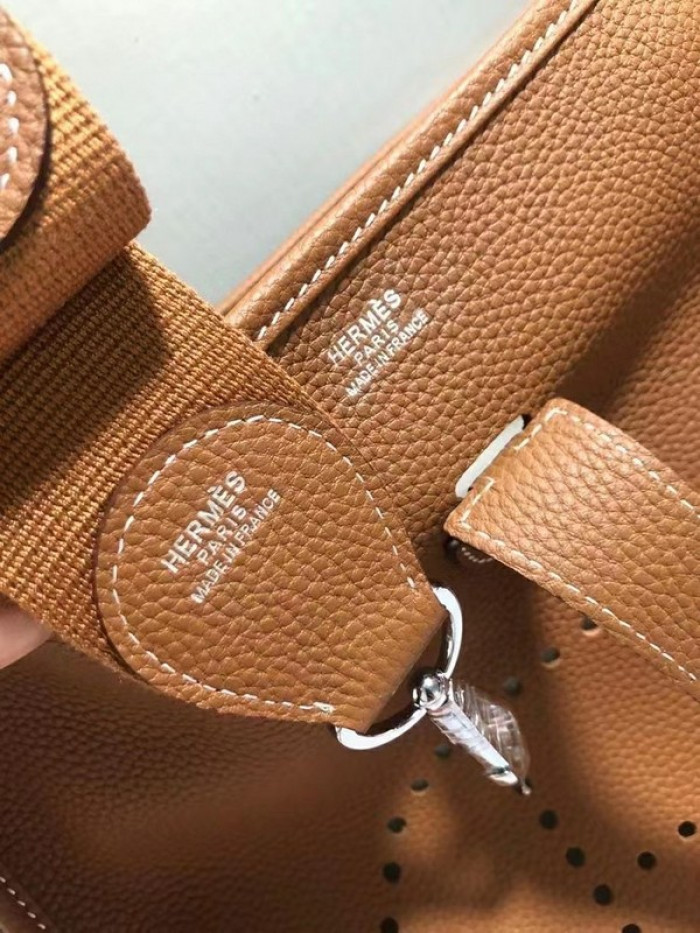 Her*mes bag B0113-185