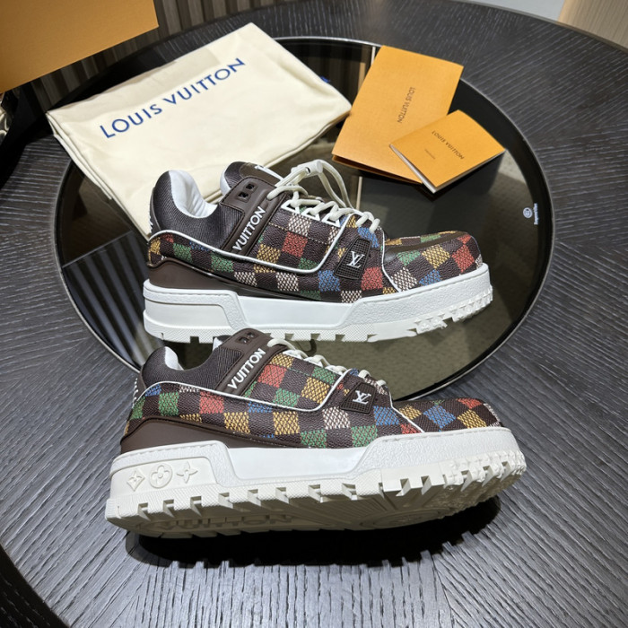 1V SNEAKERS 1V0425-258