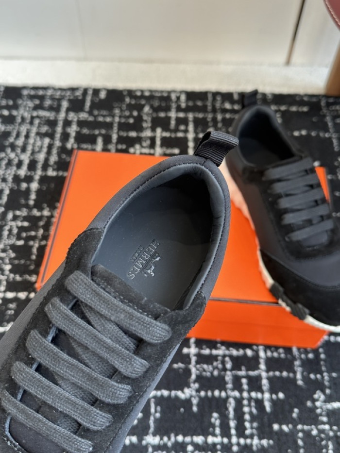 HER*MES SNEAKER HM1028-114