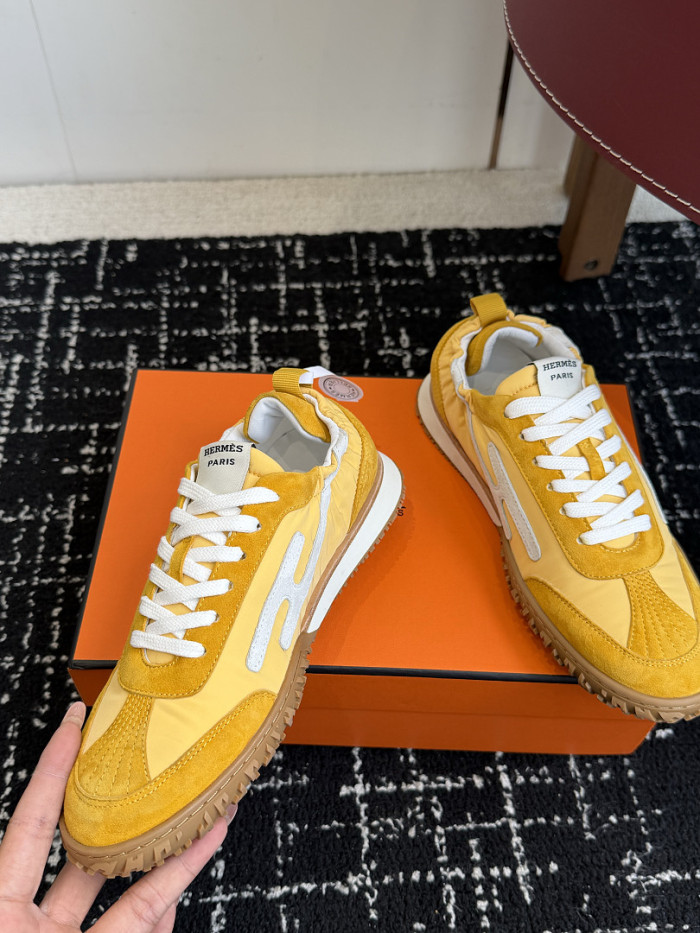 HER*MES SNEAKER HM1028-203