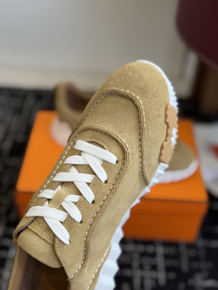 HER*MES SNEAKER HM1028-216
