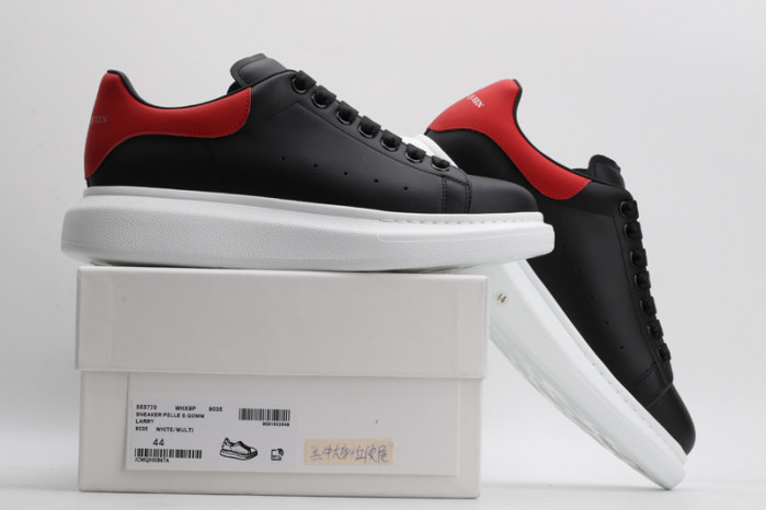 A1exa*der Mcqv*en SNEAKERS MC5563-025
