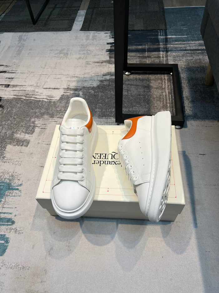 A1EXANDER M*QUEEN SNEAKERS WHGP7-80