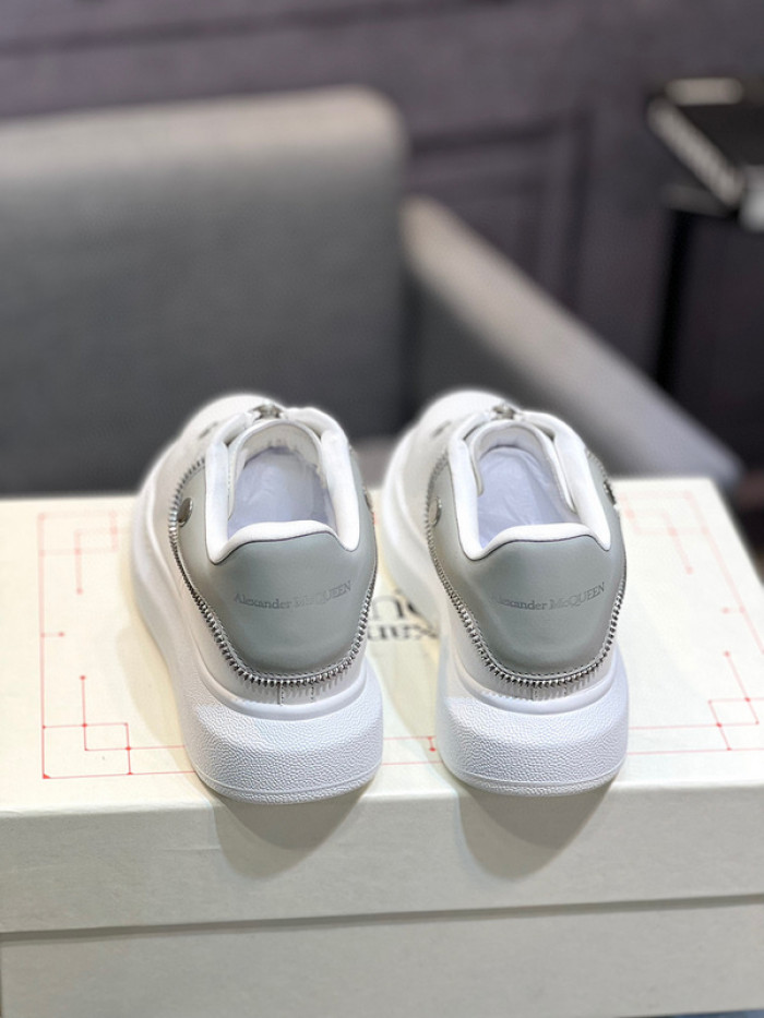 A1EXANDER M*QUEEN SNEAKERS WHGP7-85