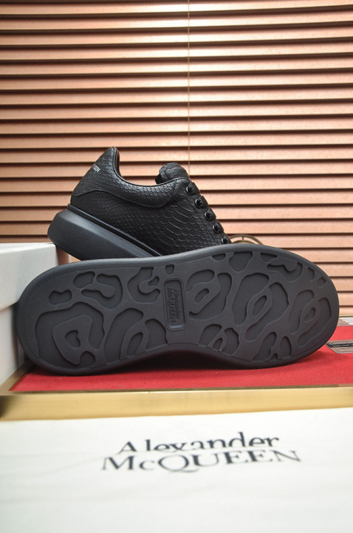 A1EXANDER M*QUEEN SNEAKERS WHGP7-101