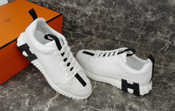 HER*MES SNEAKER HM1028-039
