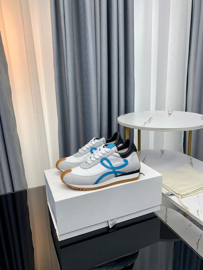 L0EWE SNEAKERS T0425-092