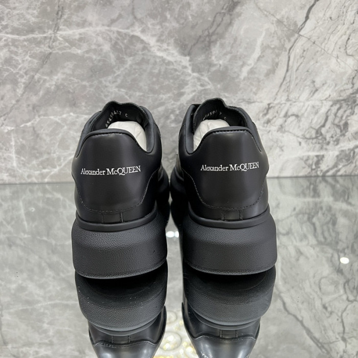 A1EXANDER M*QUEEN SNEAKERS WHGP7-179