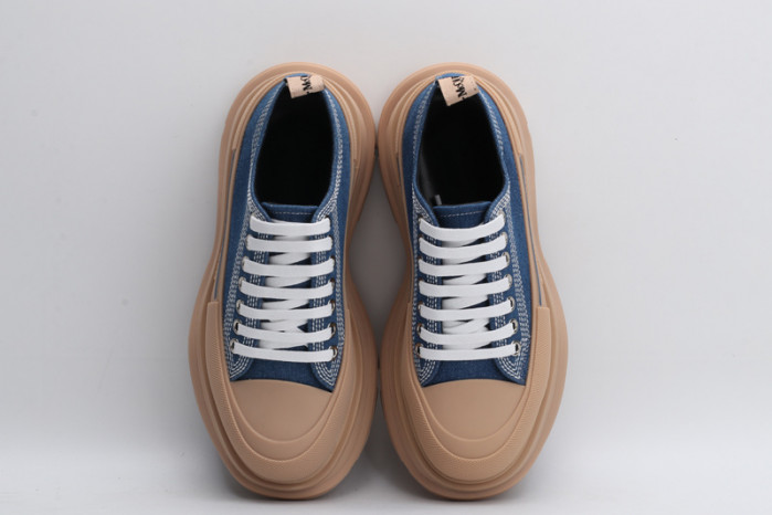 A1exa*der Mcqv*en SNEAKERS MC0518004