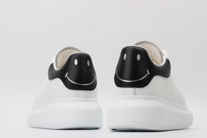 A1exa*der Mcqv*en SNEAKERS MC5563-055