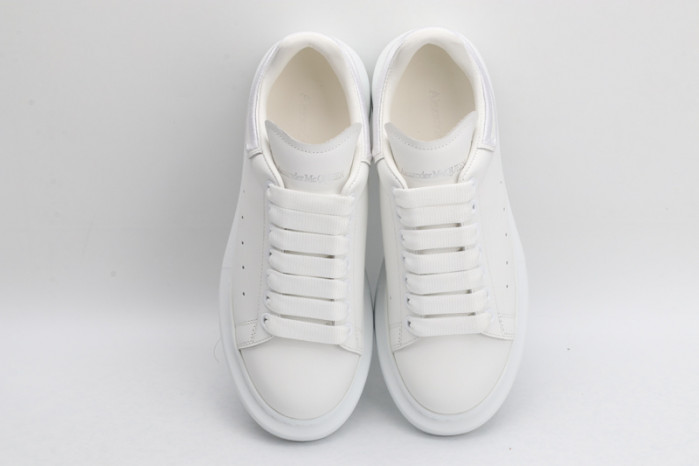 A1exa*der Mcqv*en SNEAKERS MC5563-062