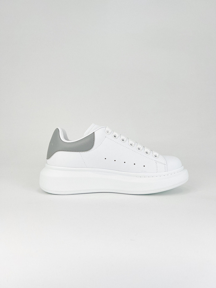 A1EXANDER M*QUEEN SNEAKERS WHGP7-58