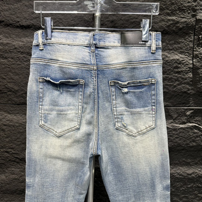 AM1R1 AM229-105
