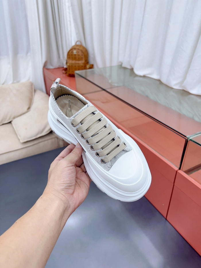 A1EXANDER M*QUEEN SNEAKERS WHGP7-122