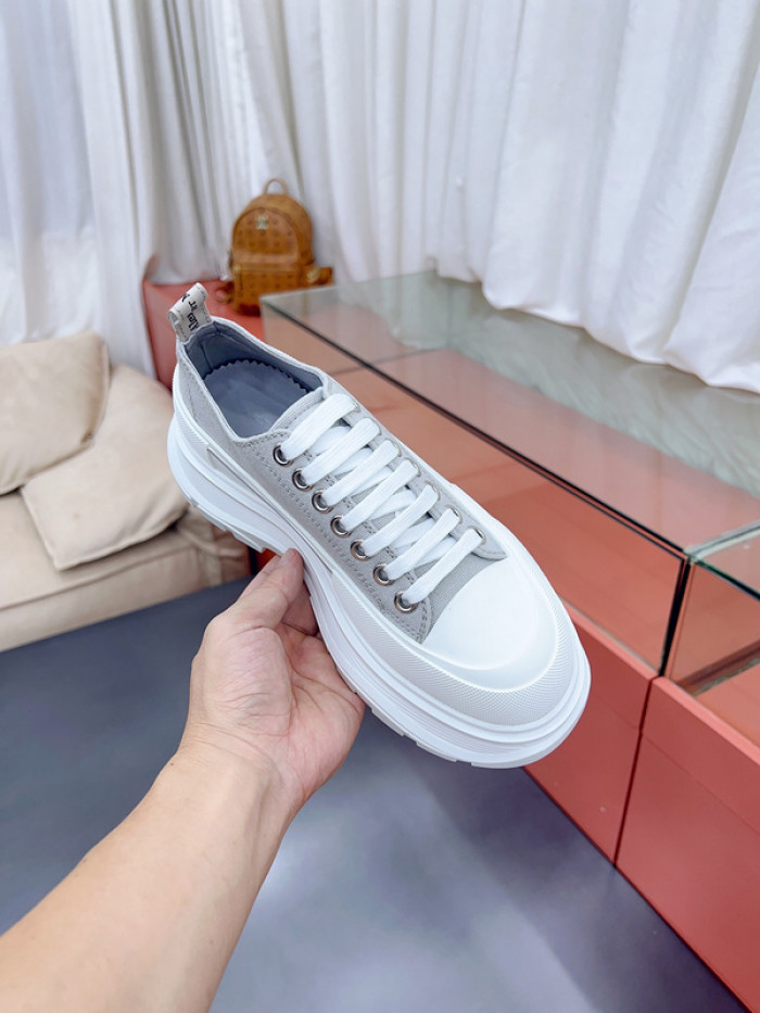 A1EXANDER M*QUEEN SNEAKERS WHGP7-115