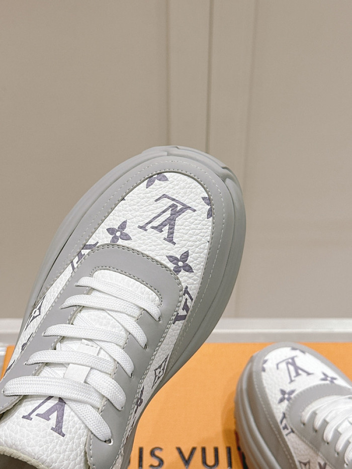 1V SNEAKERS 1V0425-097