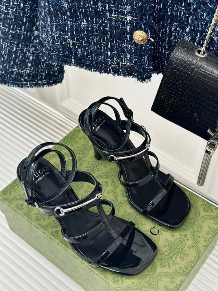 G*UCC HEELS M236065