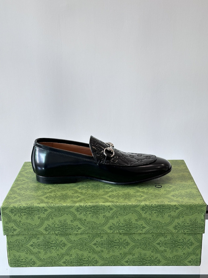 G*u*i1 loafers gu0613-058
