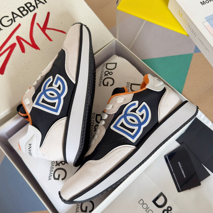 D.G. Sneakers DG210-232