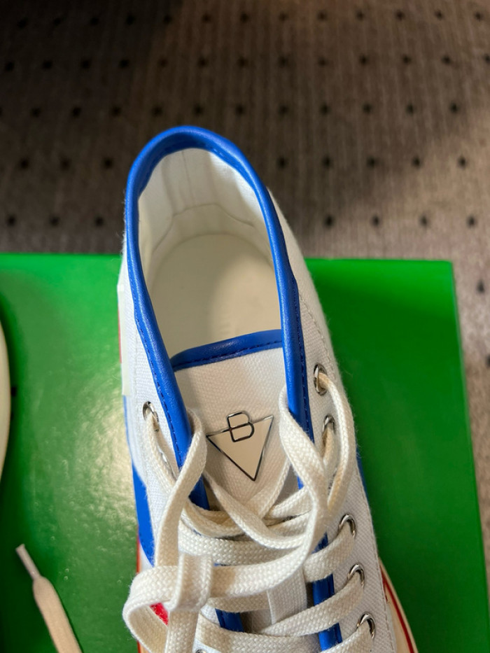 B0TTEGA Ven*ta SNEAKER BV582-100