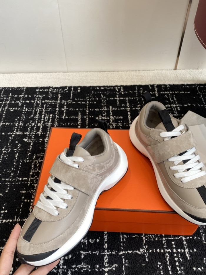 HER*MES SNEAKER HM1028-133