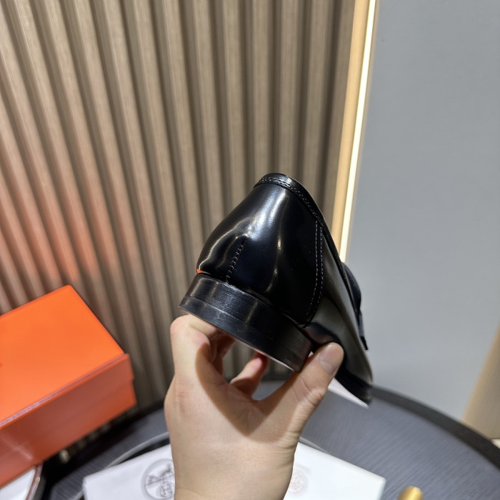 HER*MES SNEAKER HM1028-186