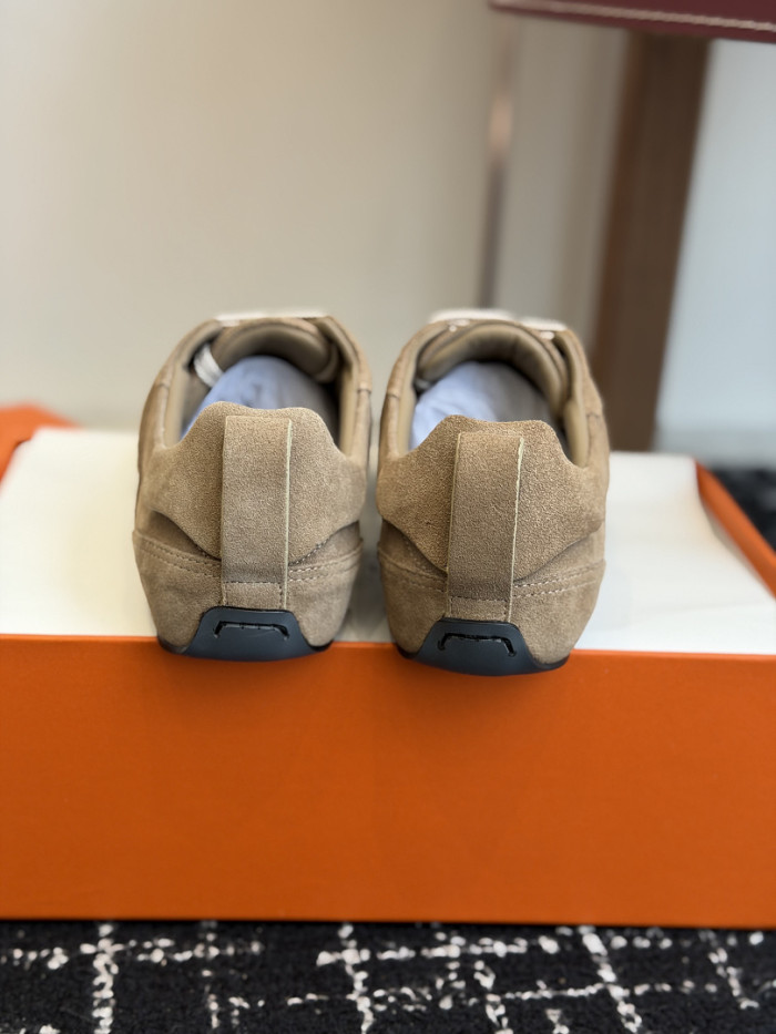HER*MES SNEAKER HM1028-201