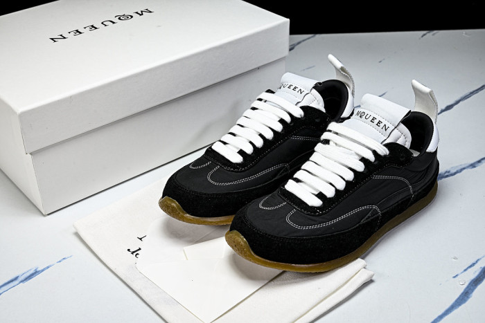 A1EXANDER M*QUEEN SNEAKERS WHGP7-205
