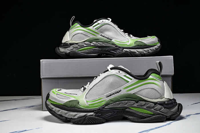 BLCG SNEAKER TRIPLE.S SNEAKERS WTRS21133
