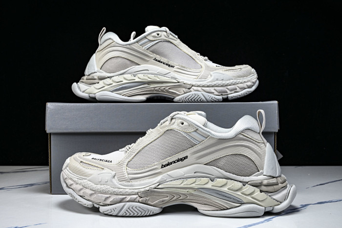 BLCG SNEAKER TRIPLE.S SNEAKERS WTRS2919