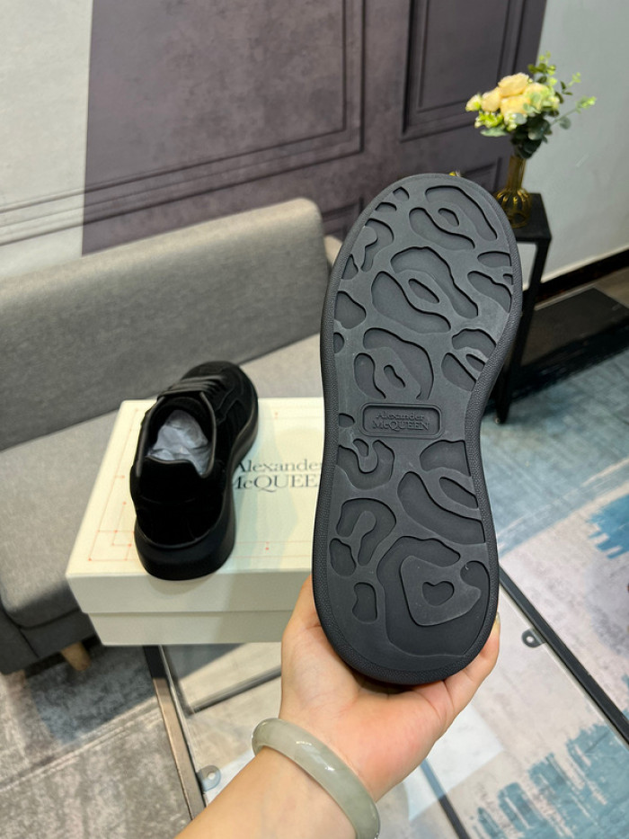 A1EXANDER M*QUEEN SNEAKERS WHGP7-83