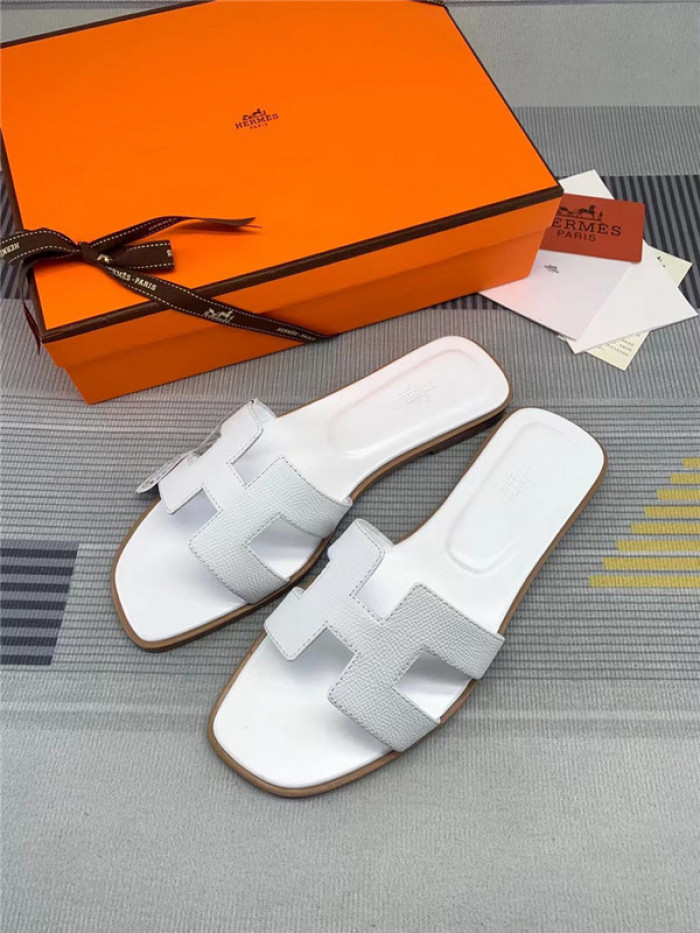 He*mes Slide CU526-2139