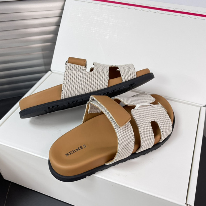 He*mes Slide CU526-2152