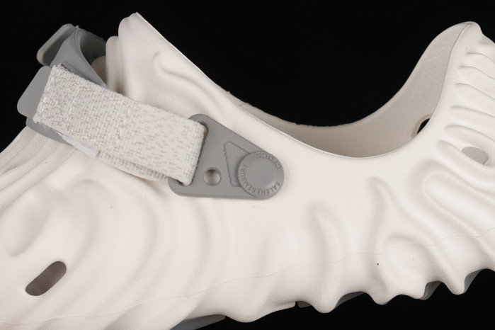 Salehe Bembury x Cr0c5 Polle x Clog "Almost White"