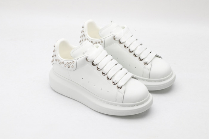 A1exa*der Mcqv*en SNEAKERS MC5563-039