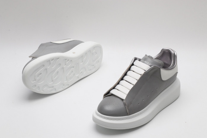 A1exa*der Mcqv*en SNEAKERS MC5563-085