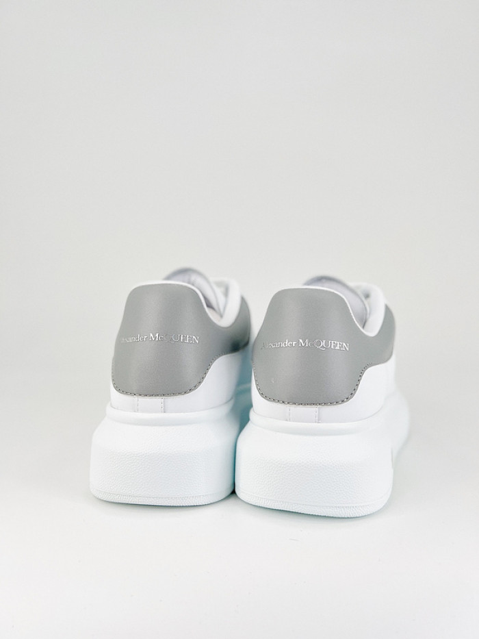 A1EXANDER M*QUEEN SNEAKERS WHGP7-58