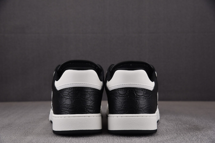 D10R B27 SNEAKERS BNOP235-050