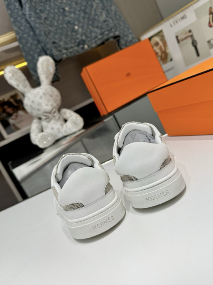 HER*MES SNEAKER HM1028-057