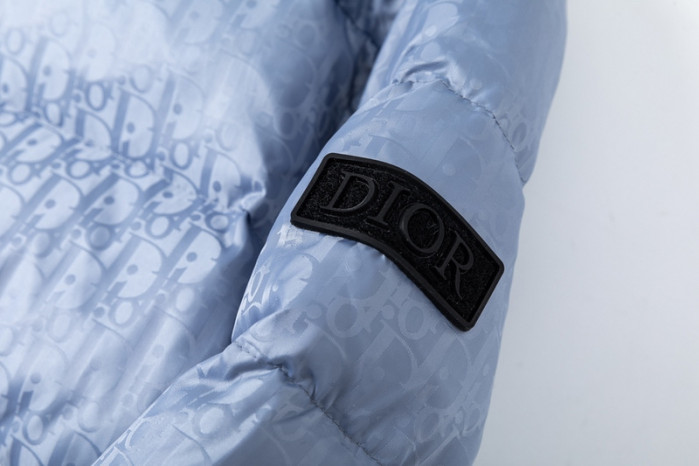 d*0r mon0926-056