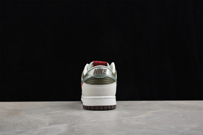 Nike Dunk Low 