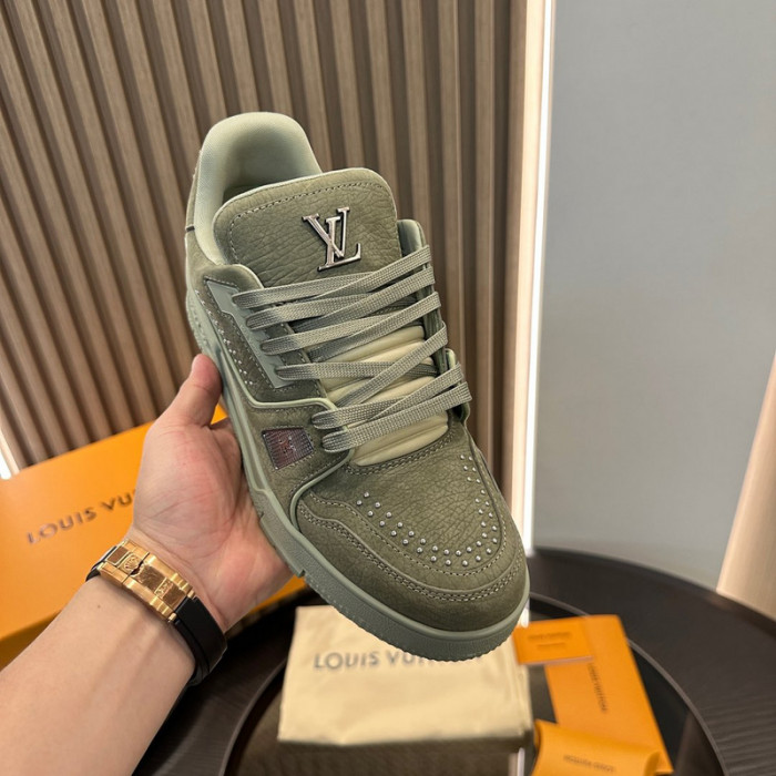 1V SNEAKERS 1V0425-119