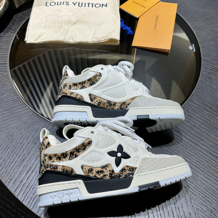 1V SNEAKERS 1V0425-161
