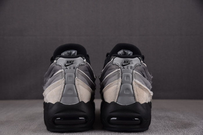 Comme des Garçons x Nike Air Max 95 