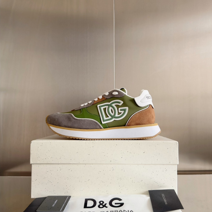 D.G. Sneakers DG210-233
