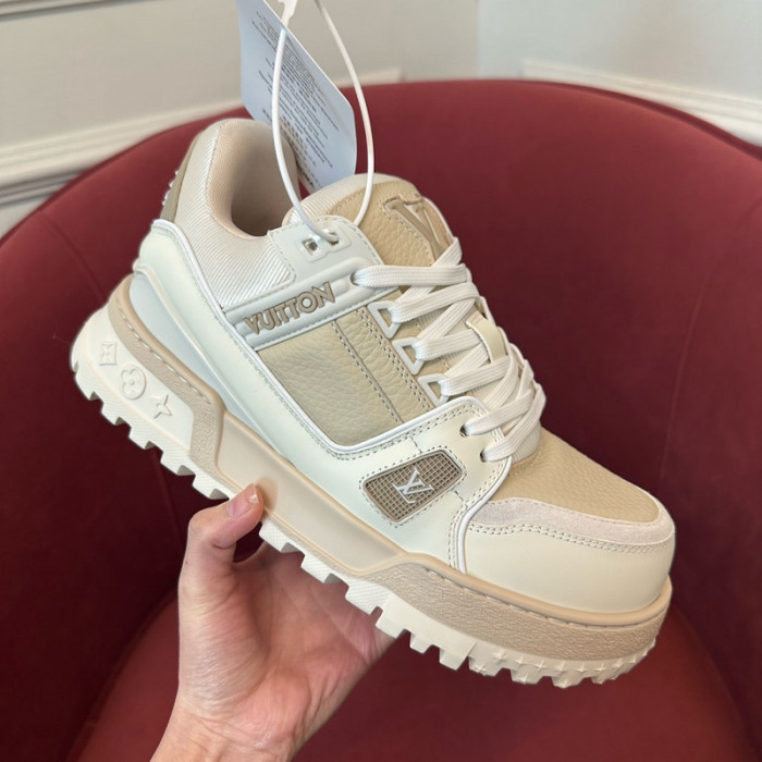 1V SNEAKERS 1V0425-261